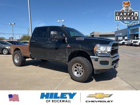 Used 2024 RAM 2500 Tradesman w/ Chrome Appearance Group image 1
