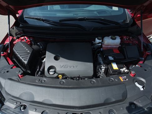 Used 2024 Buick Enclave Premium image 10