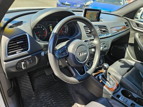 Used 2016 Audi Q3 2.0T Prestige AWD/4WD image 17