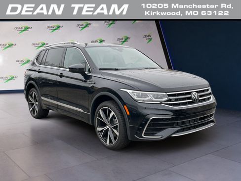 Used 2024 Volkswagen Tiguan SEL R-Line image 1