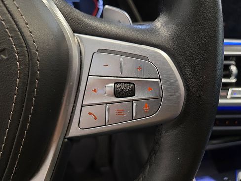 Certified 2022 BMW X7 xDrive40i w/ Premium Package image 24