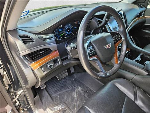 Used 2020 Cadillac Escalade Luxury w/ Escalade Sport Edition RWD image 9