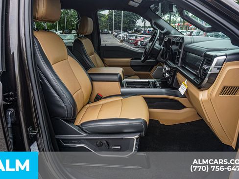 Used 2024 Ford F250 Lariat w/ Sport Appearance Package AWD/4WD image 22