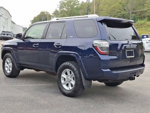 Used 2014 Toyota 4Runner SR5 Premium image 5