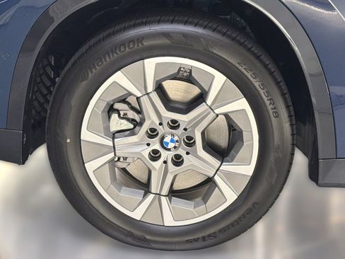 Used 2026 BMW X1 xDrive28i w/ Technology Package image 11