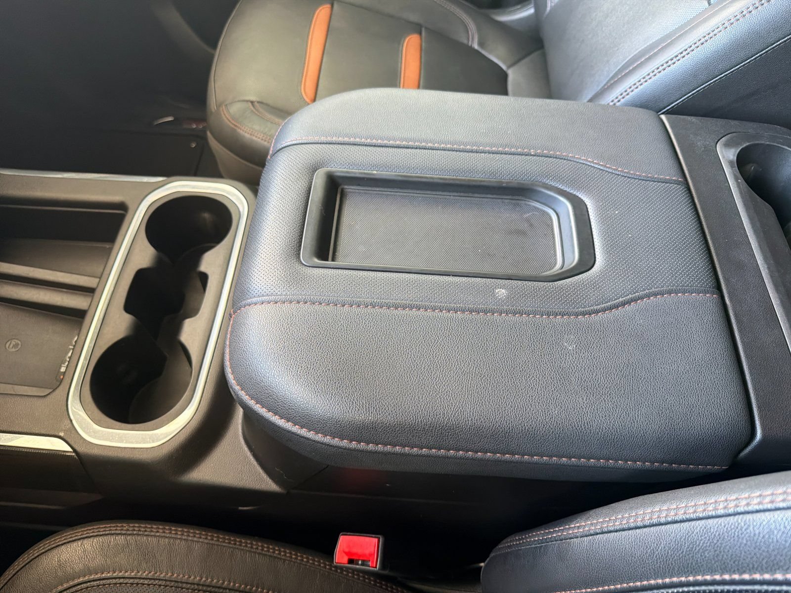 Used 2022 GMC Sierra 2500 AT4 w/ AT4 Premium Plus Package AWD/4WD image 22