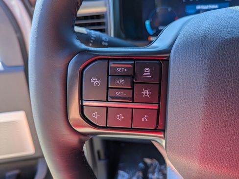 New 2026 Ford F250 Platinum w/ Tremor Off-Road Package image 19