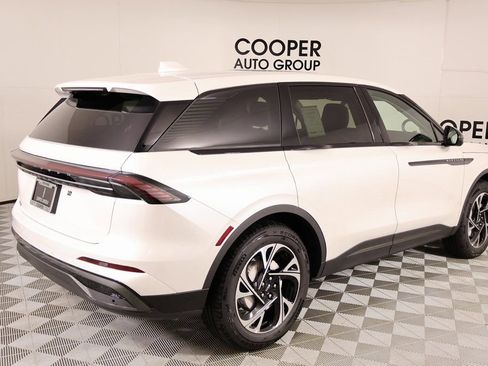 New 2026 Lincoln Nautilus Premier w/ Equipment Group 102A image 21