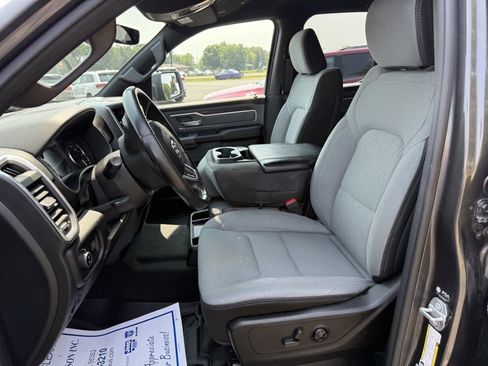 Used 2021 RAM 1500 Big Horn AWD/4WD image 12