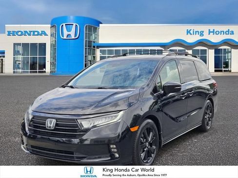 Used 2023 Honda Odyssey Sport image 1