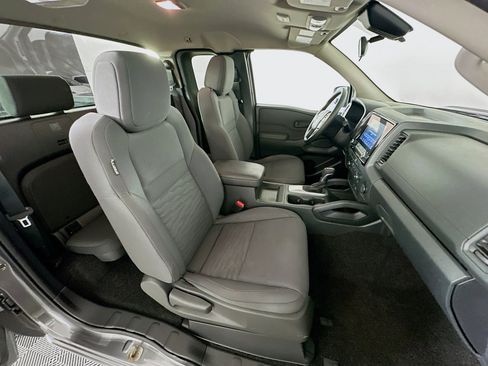 Used 2022 Nissan Frontier S image 27