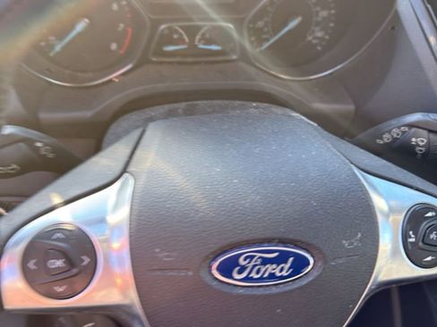 Used 2015 Ford Escape Titanium image 8