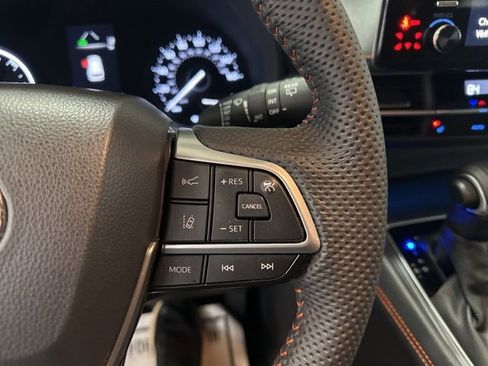 Used 2024 Toyota Sienna XSE image 18