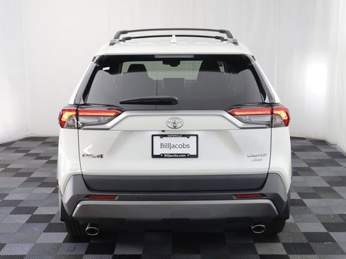 Used 2019 Toyota RAV4 Limited w/ Cold Weather Package AWD/4WD image 17