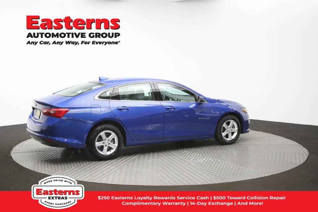 Used 2023 Chevrolet Malibu LT FWD image 43