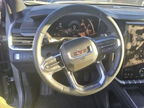Used 2024 GMC Acadia Elevation w/ Black Edition FWD image 2