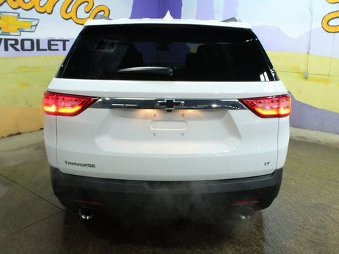Used 2021 Chevrolet Traverse LT image 7