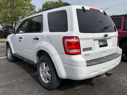 Used 2011 Ford Escape XLT AWD/4WD image 5