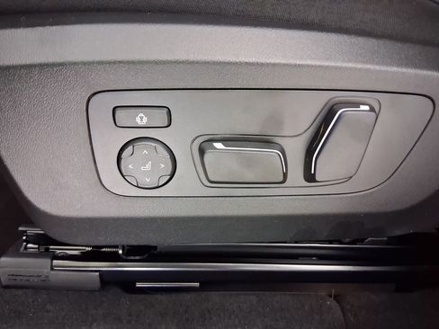 New 2026 BMW X3 xDrive30 w/ Premium Package image 13