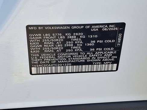 New 2026 Volkswagen Atlas Cross Sport SEL R-Line image 10