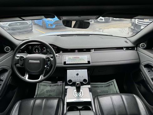 Used 2020 Land Rover Range Rover Evoque SE image 21