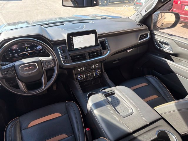 Used 2024 GMC Yukon AT4 w/ Technology Package AWD/4WD image 20