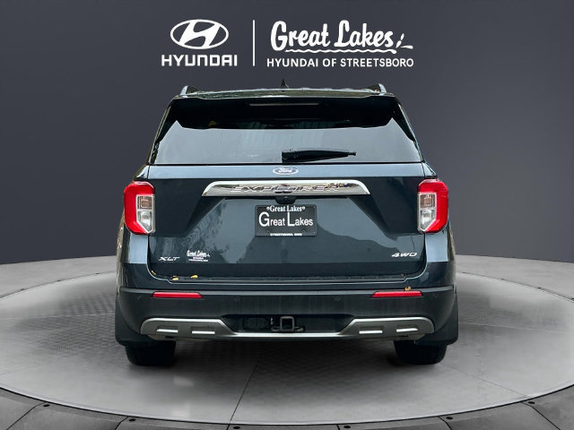 Used 2024 Ford Explorer XLT w/ Equipment Group 202A AWD/4WD image 5