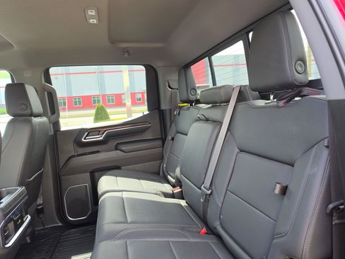 Used 2023 GMC Sierra 1500 Elevation w/ Elevation Premium Package AWD/4WD image 14