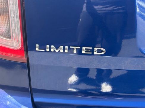 Used 2014 Ford Explorer Limited AWD/4WD image 33