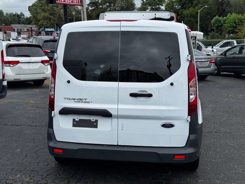 Used 2016 Ford Transit Connect XL image 4