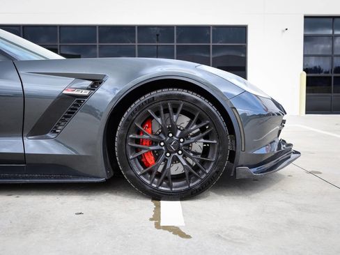 Used 2017 Chevrolet Corvette Z06 image 10