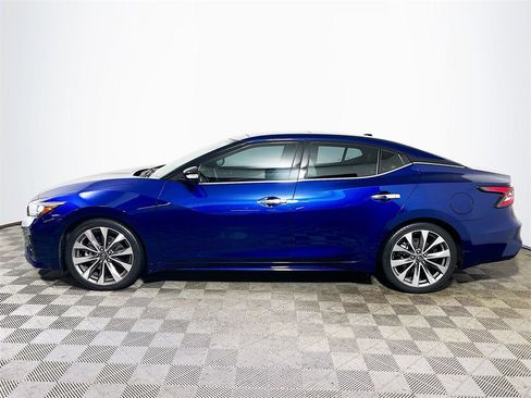 Used 2023 Nissan Maxima Platinum w/ Sport Mat Group image 5