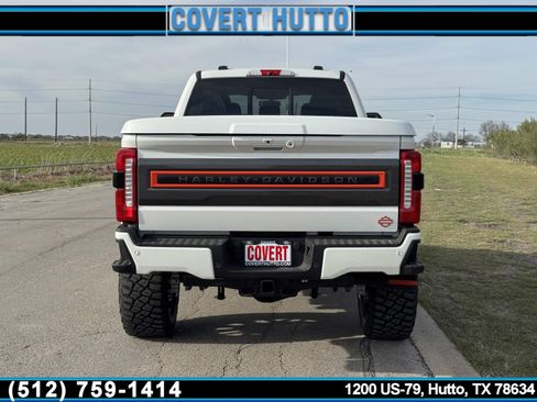 New 2026 Ford F250 Lariat w/ Black Appearance Package image 7