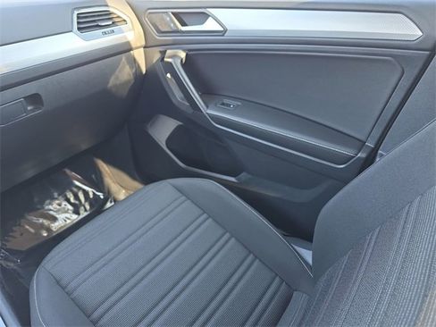 Certified 2022 Volkswagen Tiguan S image 14