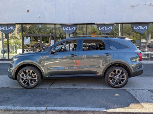 Used 2023 Kia Sorento X-Line EX image 11
