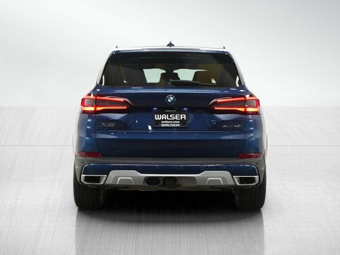 Used 2022 BMW X5 xDrive40i w/ Premium Package image 5