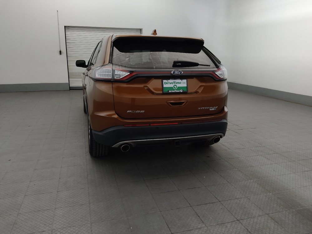 Used 2017 Ford Edge Titanium w/ Technology Package AWD/4WD image 6