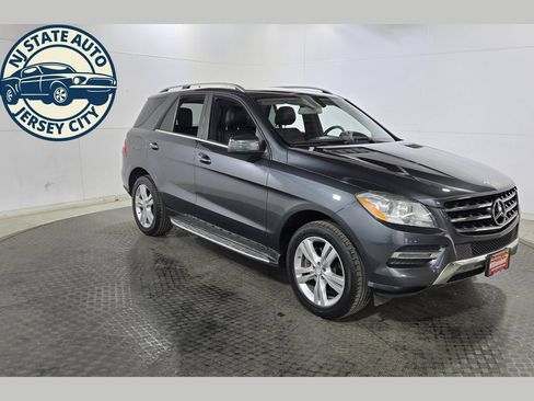 Used 2015 Mercedes-Benz ML 350 4MATIC w/ Premium 1 Package image 1