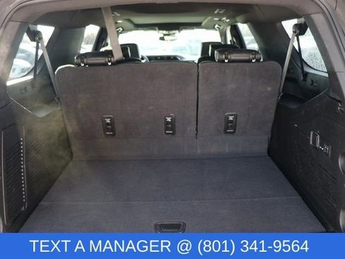 Used 2024 GMC Yukon XL Denali image 14