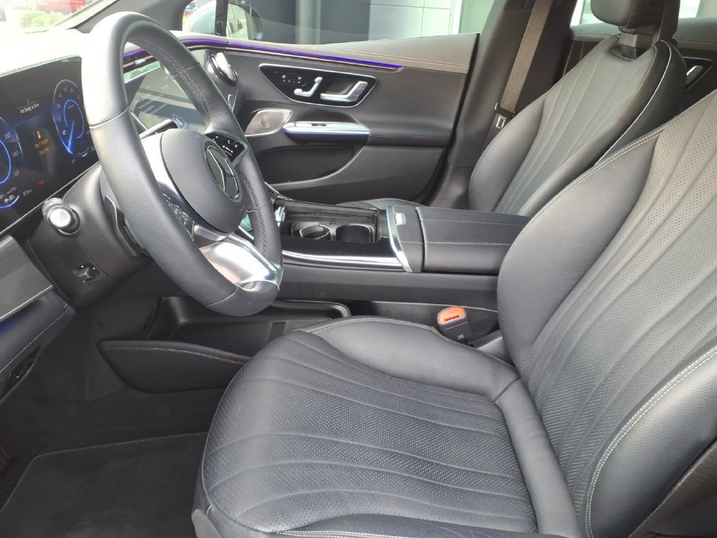Used 2023 Mercedes-Benz EQE 350+ 4MATIC Sedan image 14