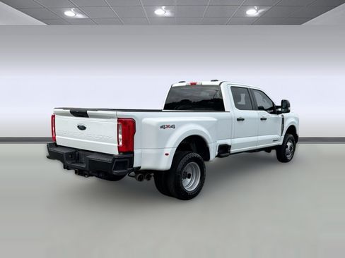 Certified 2025 Ford F350 XL AWD/4WD image 9