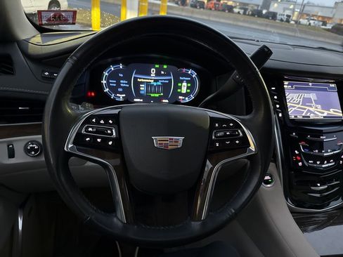 Used 2019 Cadillac Escalade Luxury image 49