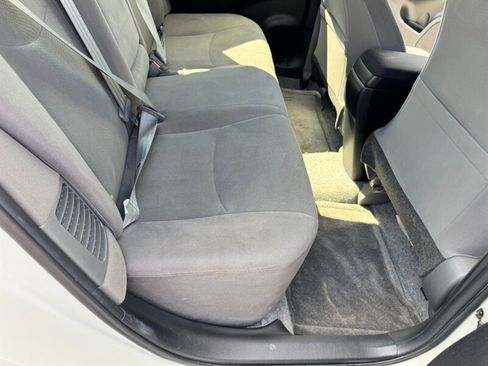 Used 2014 Toyota Prius Four image 37
