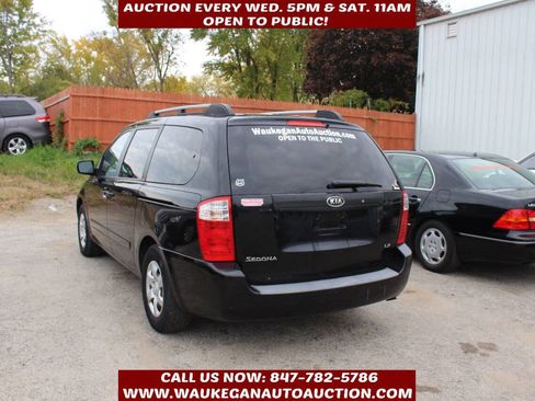 Used 2008 Kia Sedona LX image 6