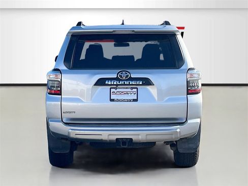 Used 2019 Toyota 4Runner TRD Off-Road Premium image 6