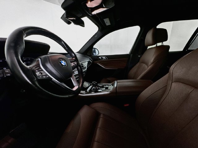 Used 2020 BMW X5 xDrive40i w/ Premium Package AWD/4WD image 19