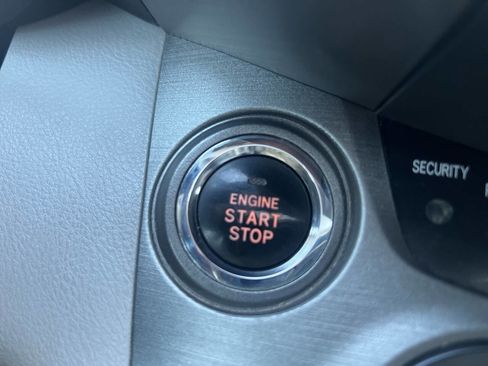 Used 2011 Toyota RAV4 Limited image 20