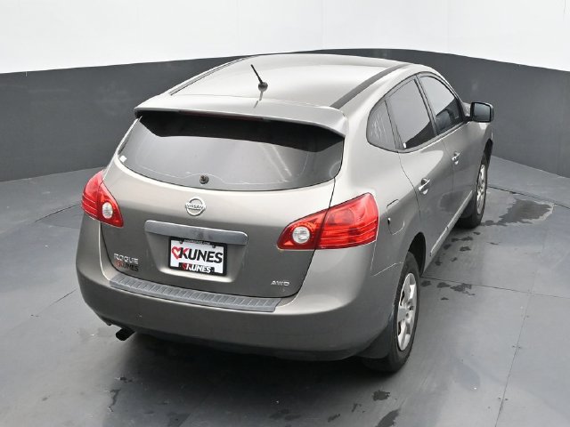 Used 2013 Nissan Rogue S AWD/4WD image 10