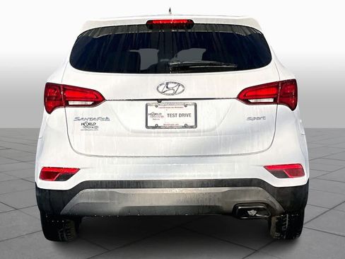 Used 2018 Hyundai Santa Fe Sport image 4