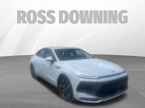 Used 2025 Hyundai Sonata SEL image 3